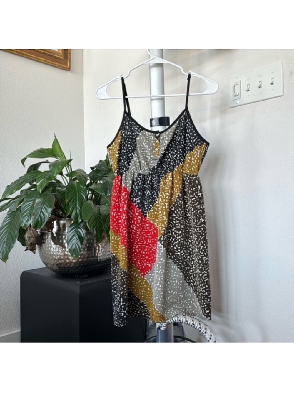 Urban Outfitters Kimchi Blue Mini Dress Sz M Black Red Spaghetti Strap - Picture 1 of 8